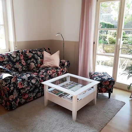 Schoenbuchjuwel Apartamento *