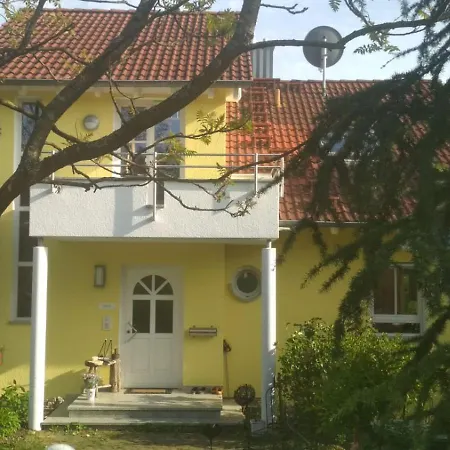 Schoenbuchjuwel *