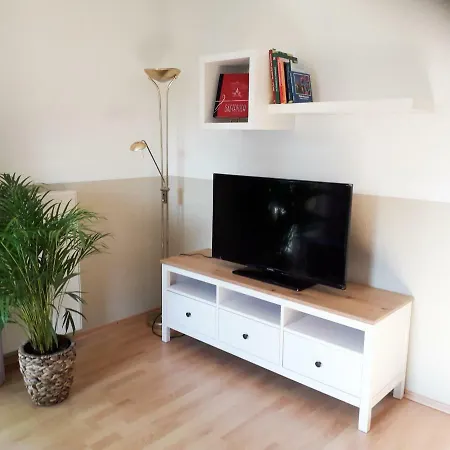 Schoenbuchjuwel * Walddorf (Baden-Wurttemberg)